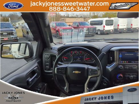 Used 2020 Chevrolet Silverado 1500 LT w/ All-Star Edition image 14