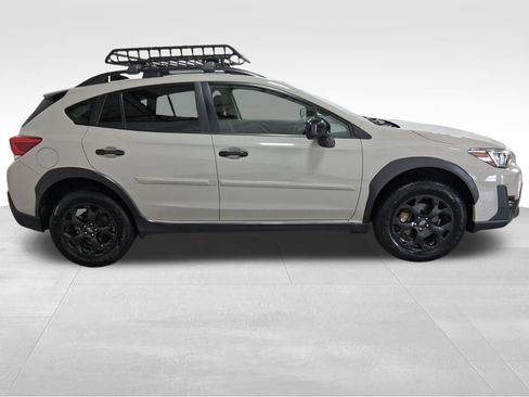 Used 2023 Subaru Crosstrek 2.0i Premium w/ Special Edition AWD/4WD image 4