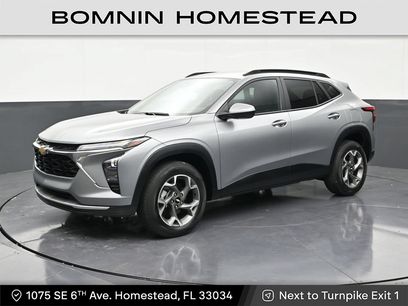 Used 2024 Chevrolet Trax LT w/ Driver Confidence Package