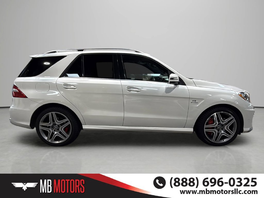 Used 2012 Mercedes-Benz ML 63 AMG 4MATIC image 5