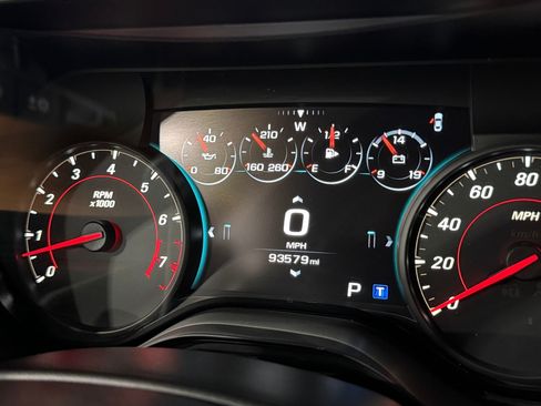 Used 2016 Chevrolet Camaro SS RWD image 23