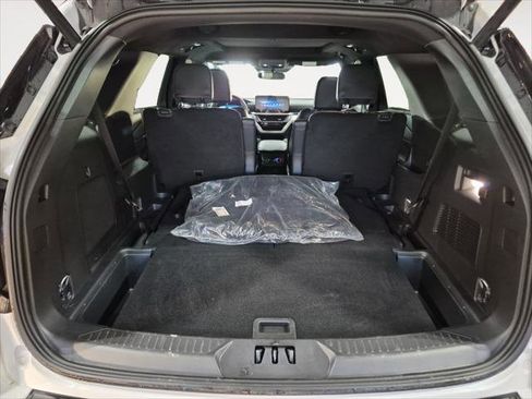 New 2025 Ford Explorer ST-Line image 19