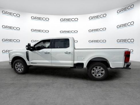 Used 2024 Ford F250 Lariat w/ Lariat Ultimate Package AWD/4WD image 4