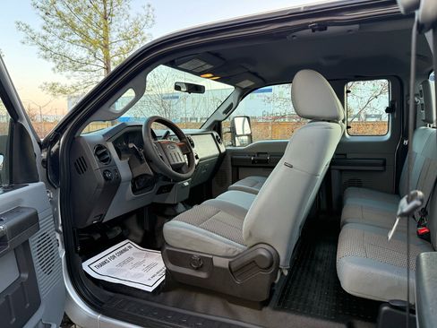 Used 2011 Ford F350 XL w/ PWR Equipment Group image 16