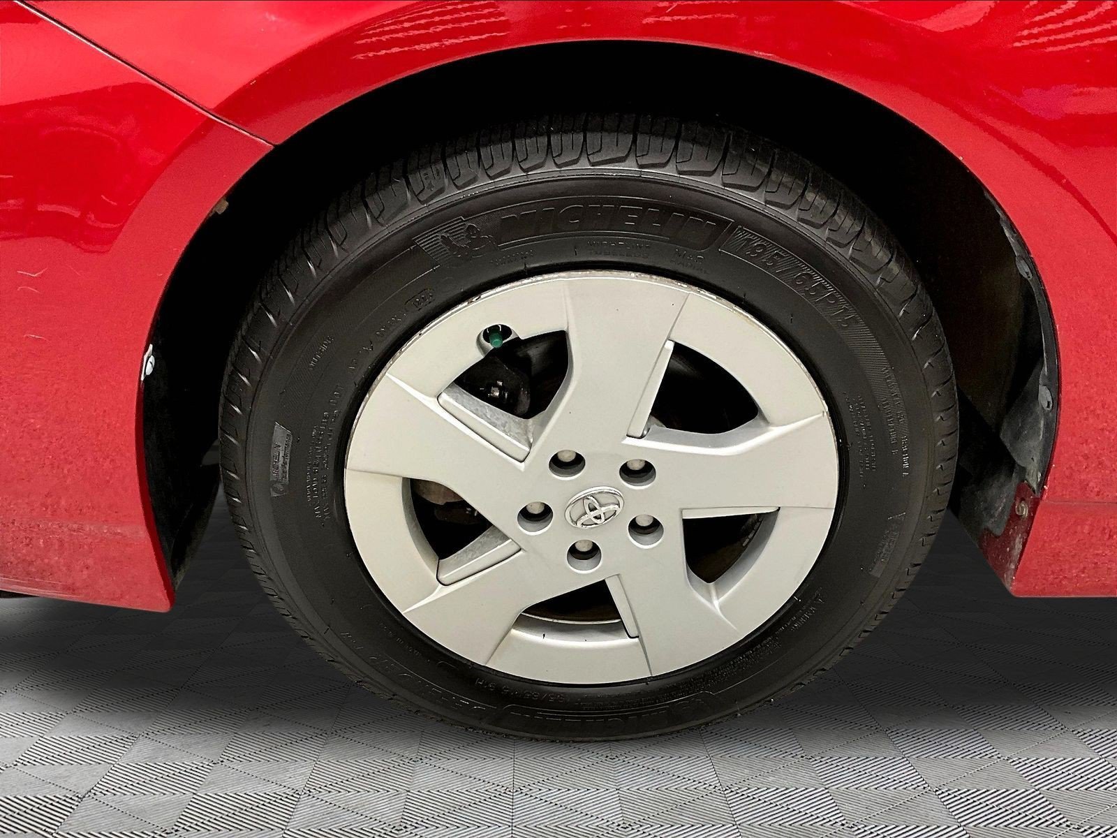 Used 2010 Toyota Prius Two FWD image 33