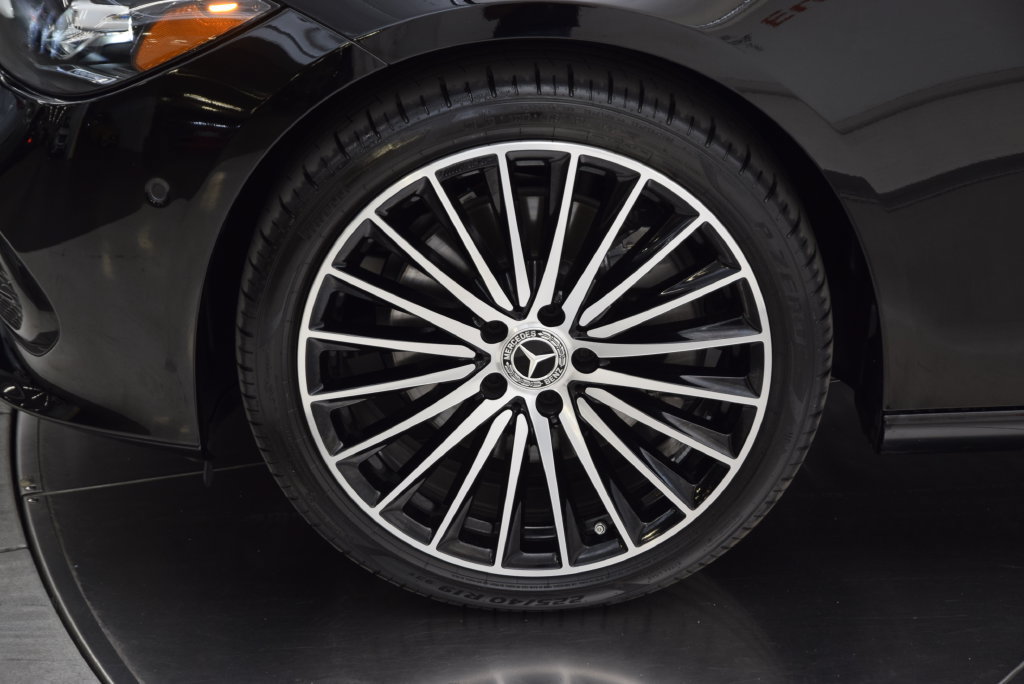 Certified 2026 Mercedes-Benz C 300 Sedan image 12