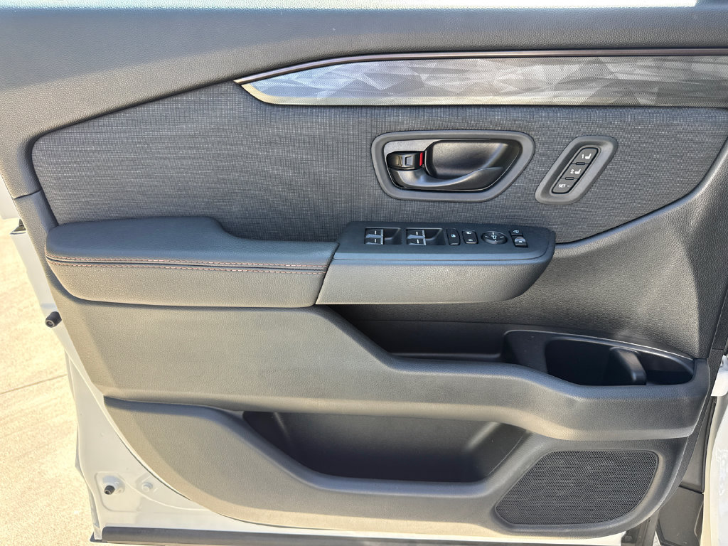 Used 2026 Honda Passport TrailSport image 14