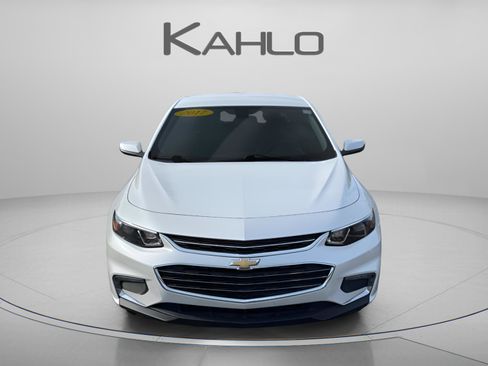 Used 2017 Chevrolet Malibu LT FWD image 7