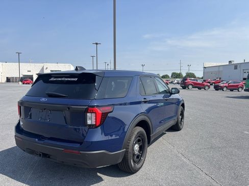 New 2025 Ford Explorer 4WD Police Interceptor image 6
