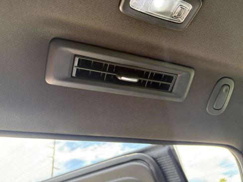 Used 2023 Cadillac Escalade ESV Sport AWD/4WD image 25