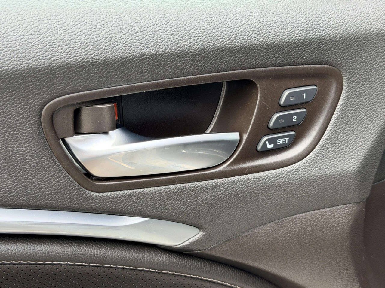 Used 2020 Acura MDX w/ Technology Package FWD image 14