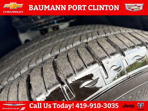 Used 2024 Chevrolet Equinox LS w/ LS Convenience Package FWD image 31