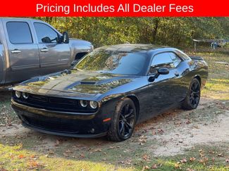 Used 2017 Dodge Challenger R/T w/ Blacktop Package RWD video 1