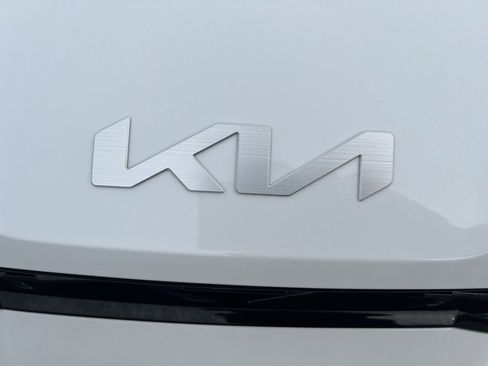 Certified 2025 Kia K5 GT-Line image 28