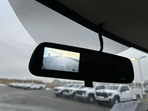 Used 2024 GMC Savana 2500 w/ Driver Convenience Package image 17