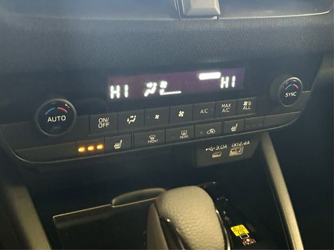 New 2026 Subaru Outback Limited XT image 32