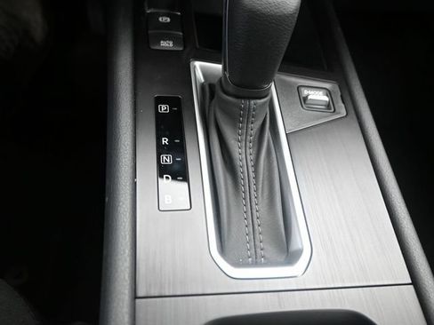 Certified 2025 Nissan Kicks S AWD/4WD image 20