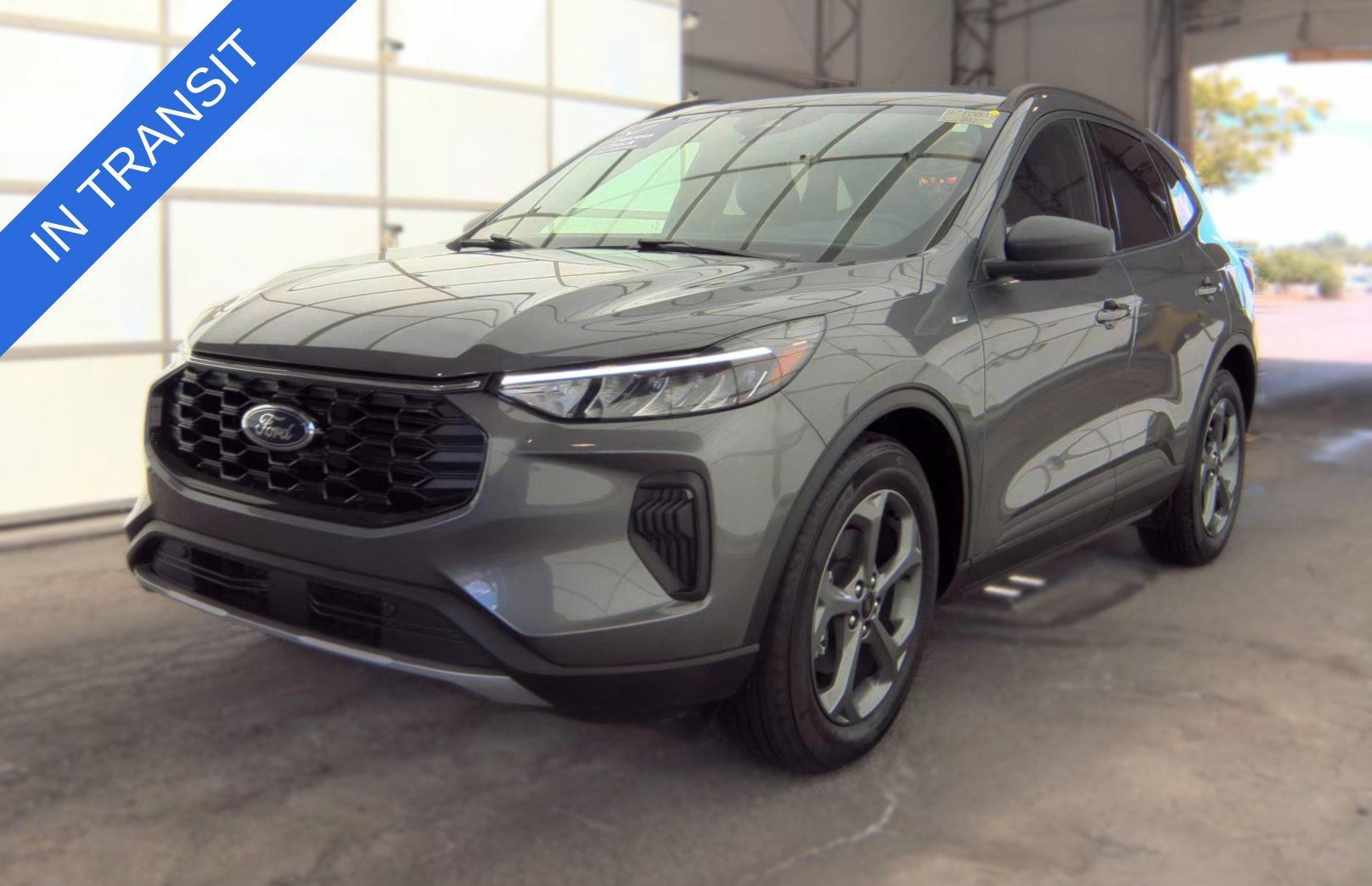 Used 2025 Ford Escape ST-Line w/ Equipment Group 301A FWD image 1