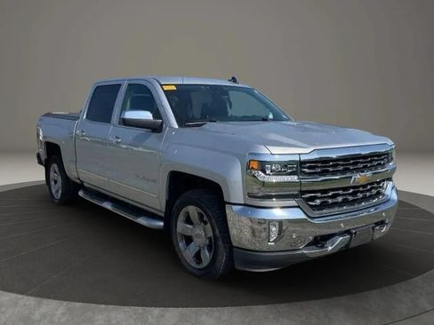 Used 2017 Chevrolet Silverado 1500 LTZ w/ Sport Package AWD/4WD image 12