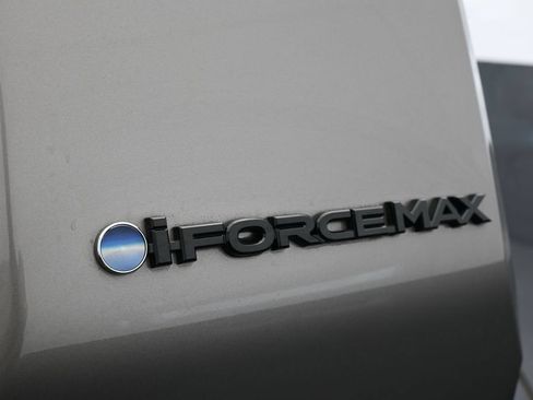 Used 2025 Toyota Land Cruiser w/ Premium Package AWD/4WD image 39