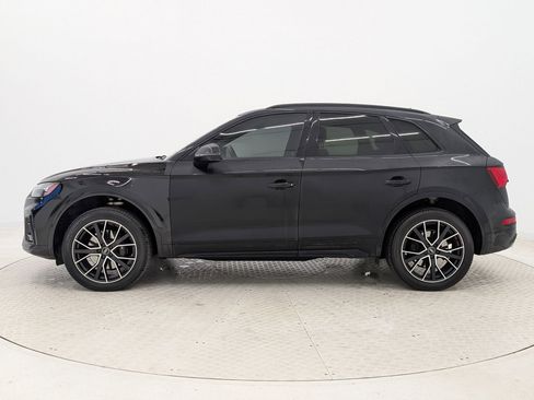 Used 2024 Audi SQ5 Premium Plus w/ Premium Plus Package image 2