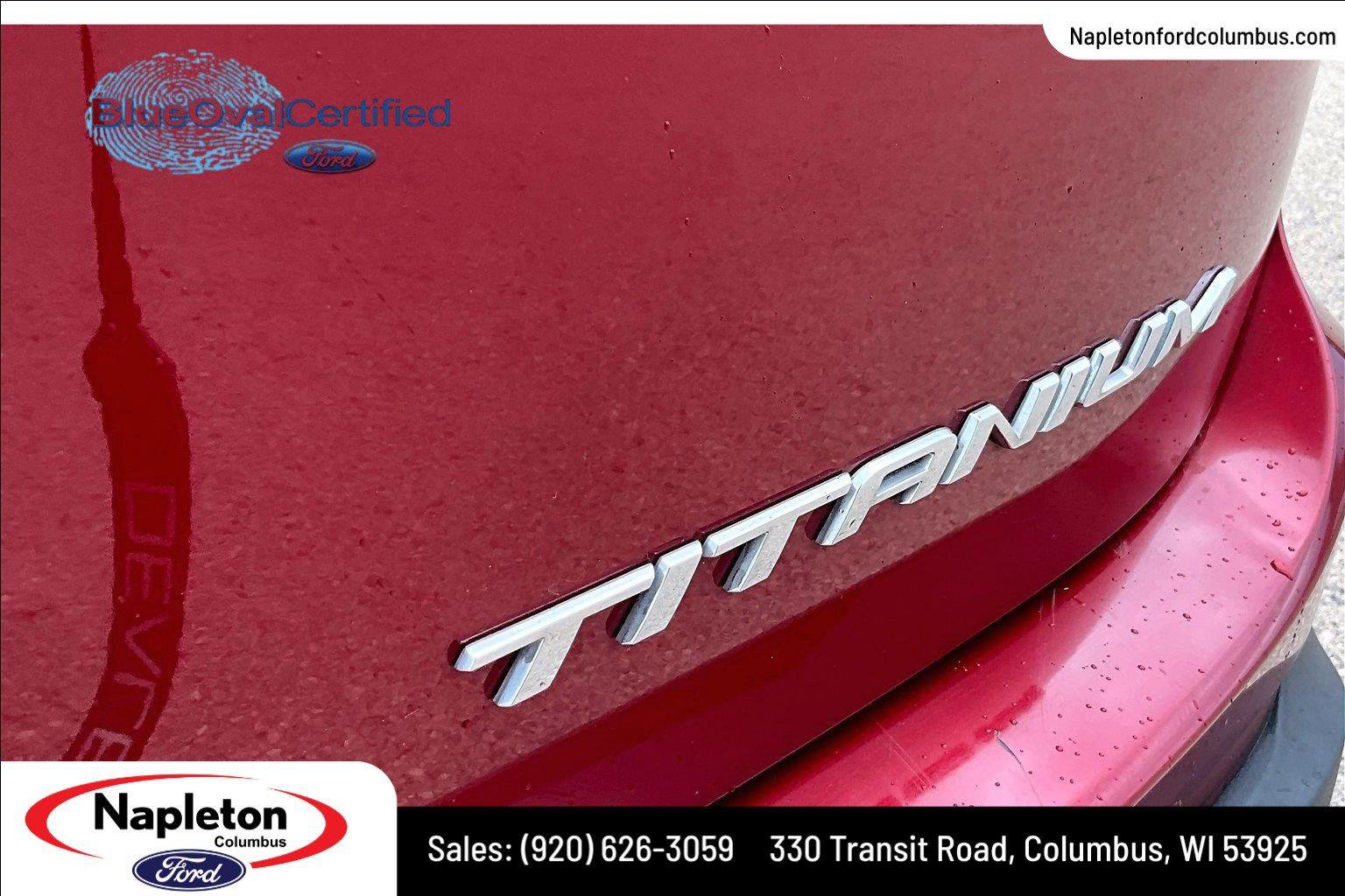Used 2018 Ford Edge Titanium w/ Equipment Group 302A FWD image 9