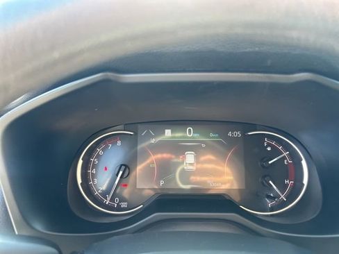 Used 2024 Toyota RAV4 XLE FWD image 24