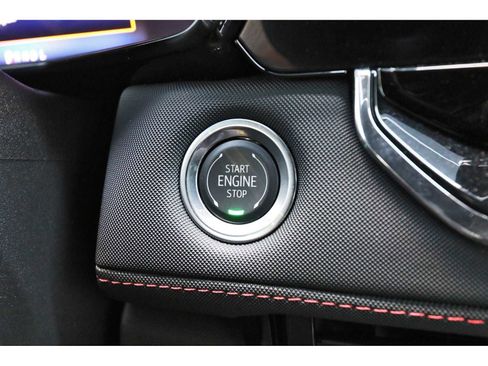Used 2026 Chevrolet Colorado Z71 w/ Technology Package AWD/4WD image 25
