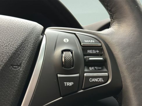 Used 2018 Acura TLX V6 SH-AWD image 25
