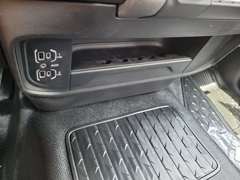 New 2026 RAM 5500 Tradesman w/ Chrome Appearance Group AWD/4WD image 32
