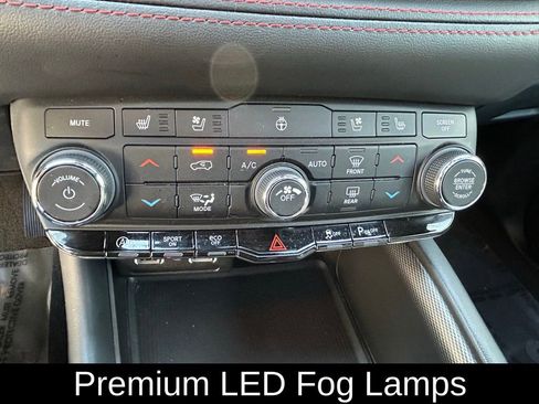 Certified 2023 Dodge Durango GT image 23