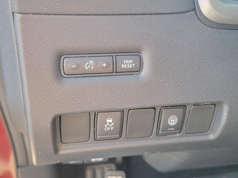 Used 2021 Nissan Murano SV AWD/4WD image 30