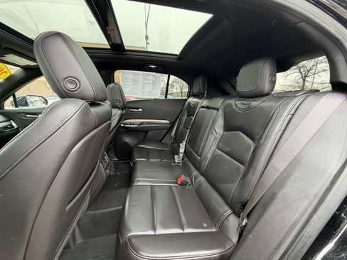 Used 2019 Cadillac XT4 Premium Luxury image 18