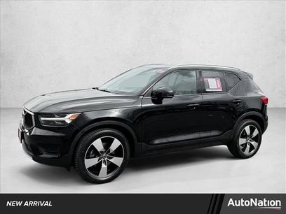 Used 2019 Volvo XC40 T5 Momentum
