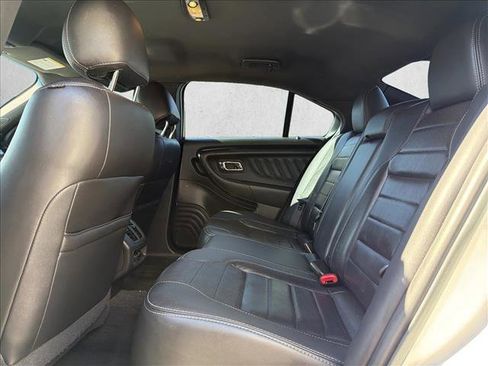 Used 2018 Ford Taurus SHO AWD/4WD image 21