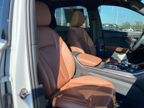 Used 2020 Audi Q7 2.0T Premium Plus w/ Premium Plus Package image 31