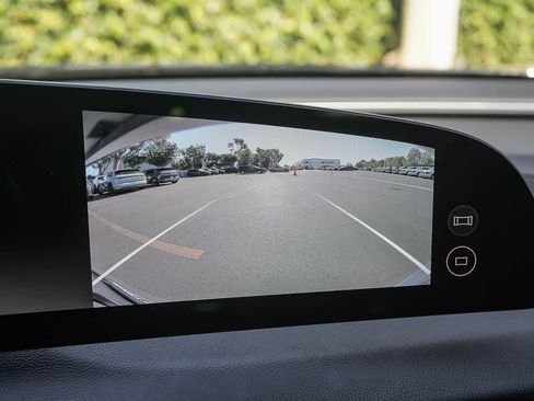 Used 2024 Lucid Air Touring AWD/4WD image 23