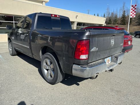 Used 2016 RAM 1500 Big Horn image 3