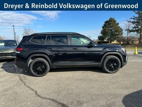 New 2026 Volkswagen Atlas SE image 8