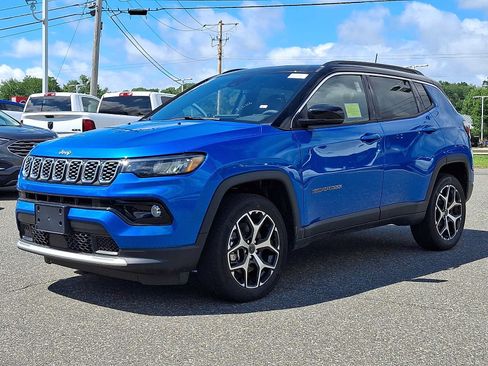 New 2026 Jeep Compass Limited w/ Sun, Sound & Navigation Group AWD/4WD image 2