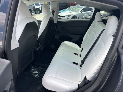 Used 2024 Tesla Model Y Performance AWD/4WD image 10