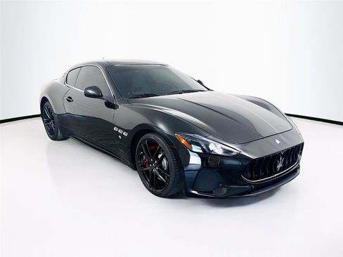 Used 2018 Maserati GranTurismo Sport image 18