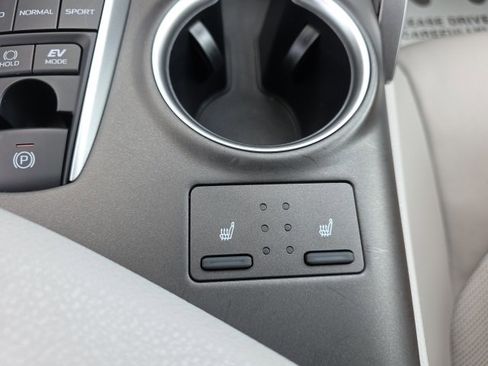 Certified 2024 Toyota Camry XLE image 25