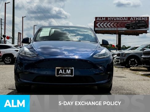 Used 2022 Tesla Model Y Performance AWD/4WD image 3