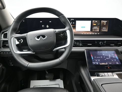 Used 2025 INFINITI QX80 Luxe AWD/4WD image 14