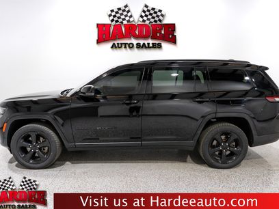 Used 2023 Jeep Grand Cherokee L Laredo