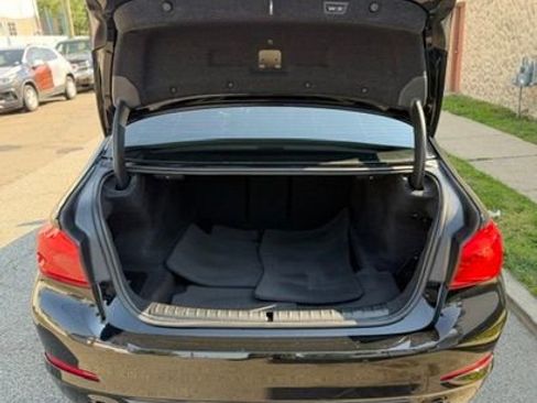Used 2018 BMW 530i w/ Premium Package RWD image 12