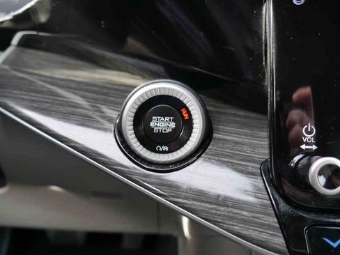 Used 2022 Jeep Wagoneer Series III w/ Flexible Seating Group image 38