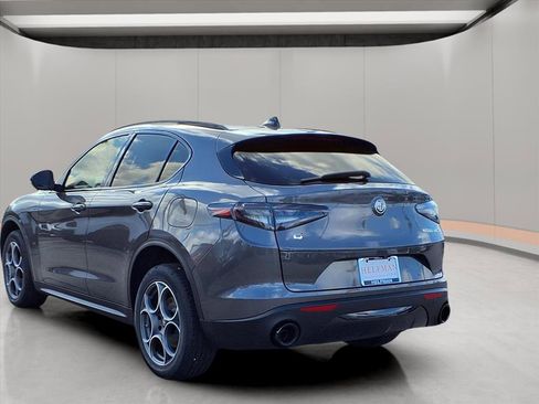 New 2025 Alfa Romeo Stelvio Sprint w/ Convenience Package image 4