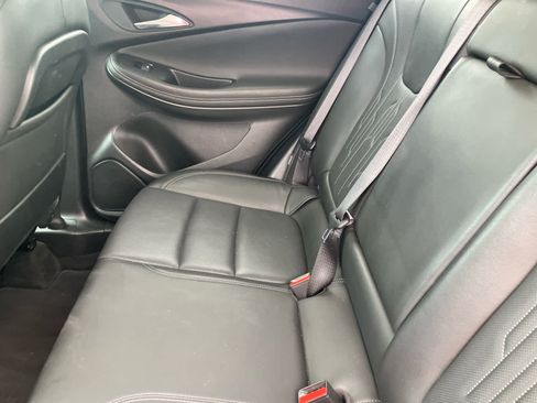 Used 2025 Buick Encore GX Avenir w/ Avenir Technology Package FWD image 35